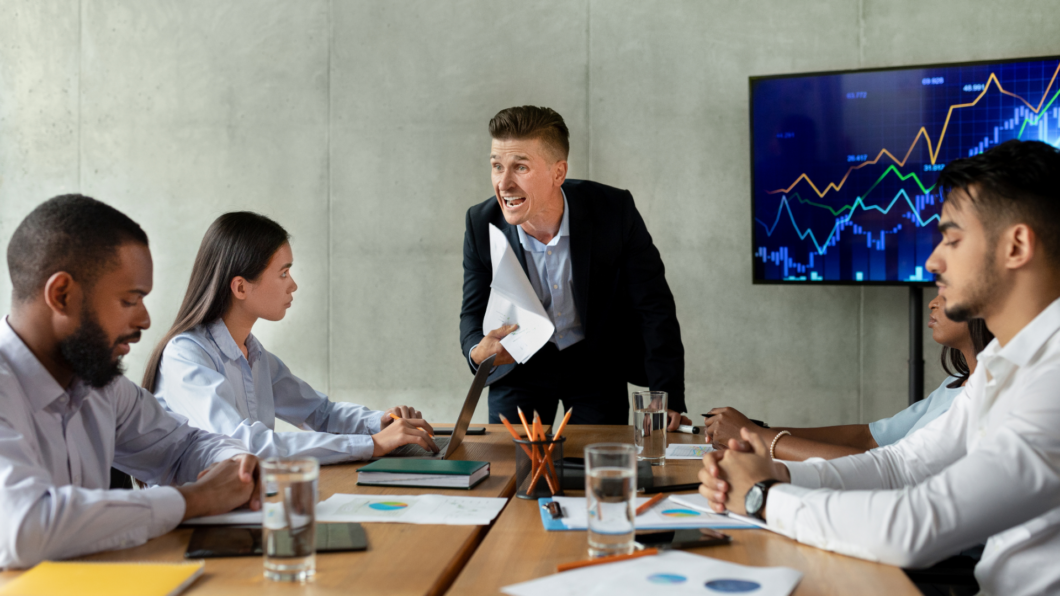 signs you have a toxic boss